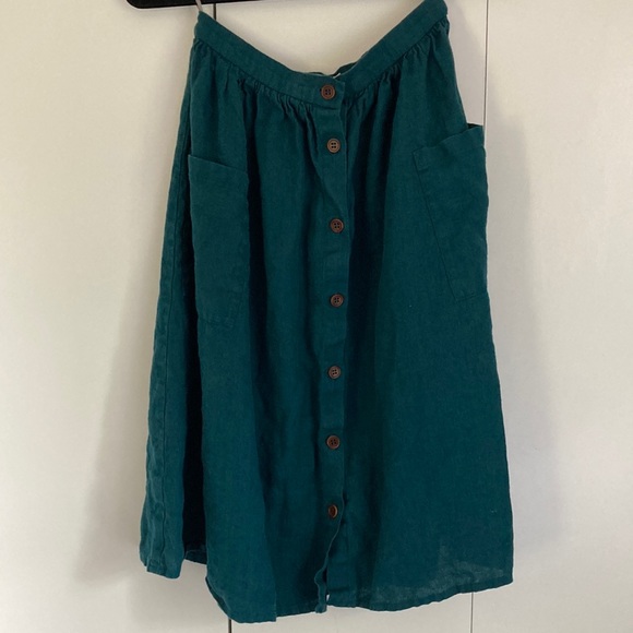 Dresses & Skirts - Linen Button Down Skirt